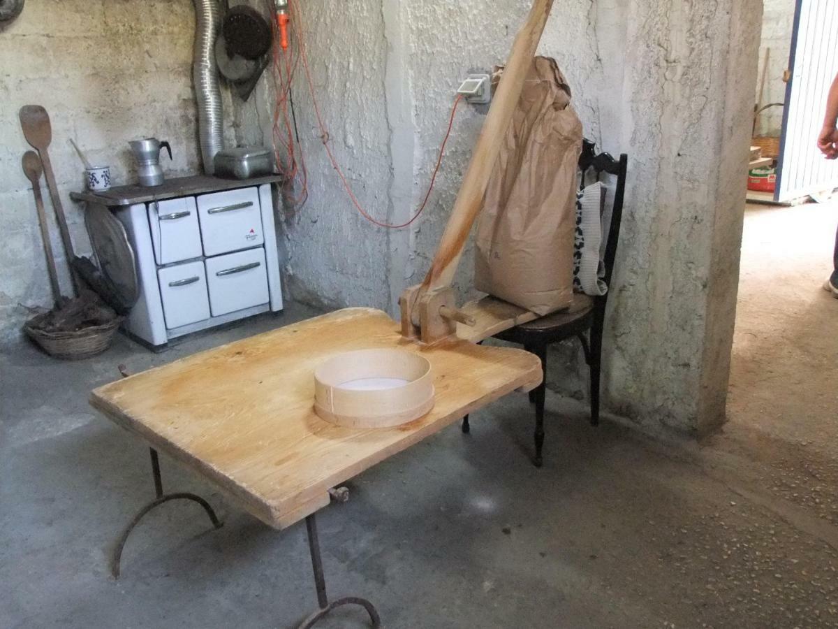 Il Filo Di Paglia Bed & Breakfast Comiso Bagian luar foto