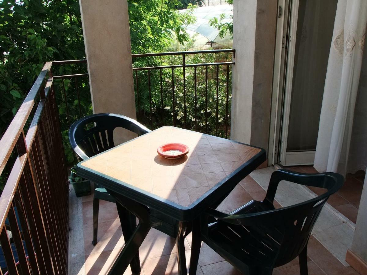 Il Filo Di Paglia Bed & Breakfast Comiso Bagian luar foto